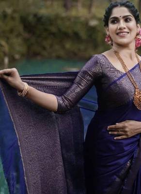 Blue silk blend banarasi saree with unstitched blouse piece 2