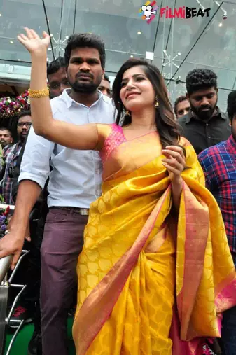 Yellow pink silk blend banarasi saree with unstitched blouse piece