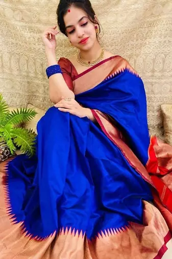 Blue white silk blend banarasi saree with unstitched blouse piece