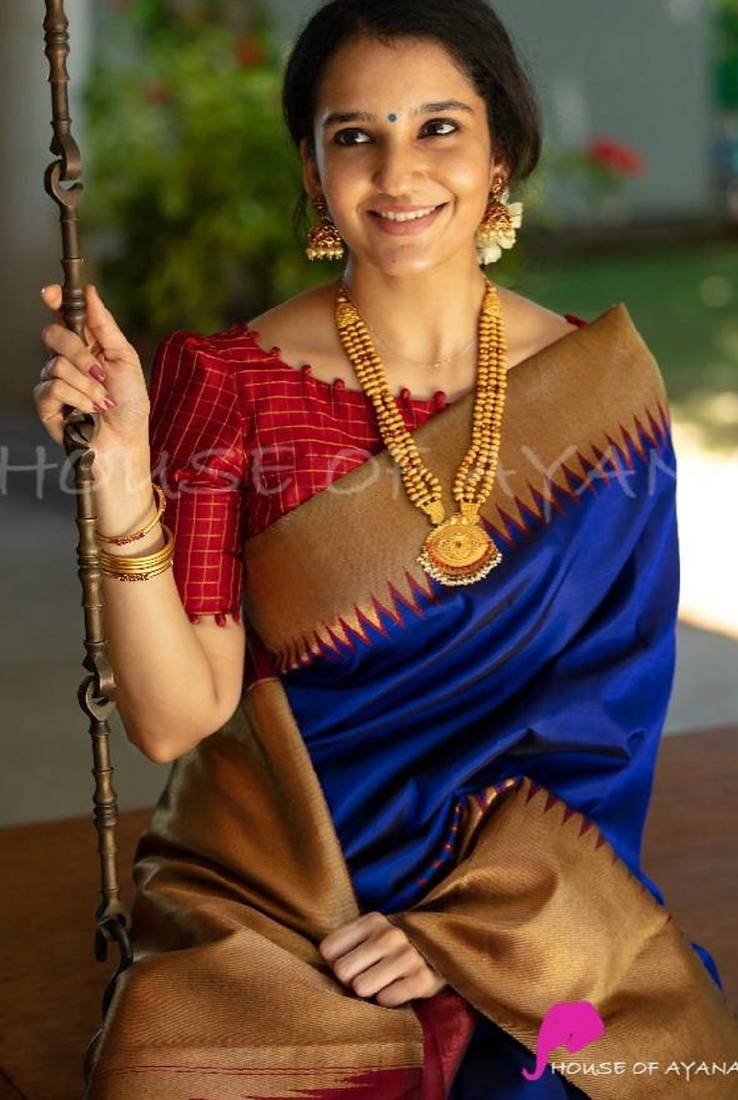 Blue white soft silk blend banarasi jacuard work designer party wear saree with unstitched blouse piece