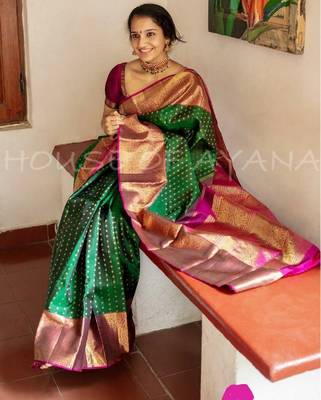 Green pink silk blend banarasi saree with unstitched blouse piece 2