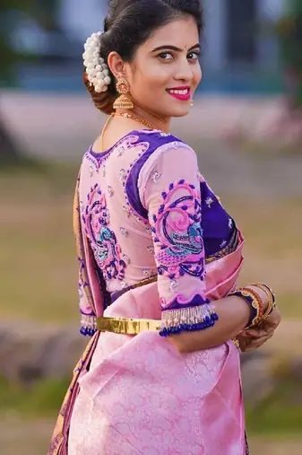 Pink blue silk blend banarasi saree with unstitched blouse piece