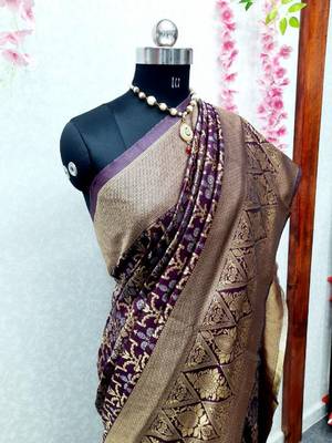 Wine silk blend banarasi saree with unstitched blouse piece 1