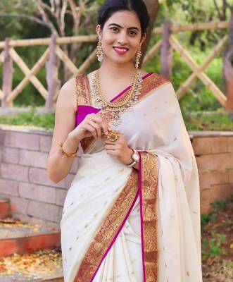 White pink silk blend banarasi saree with unstitched blouse piece 1