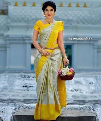 White yellow silk blend banarasi saree with unstitched blouse piece 3