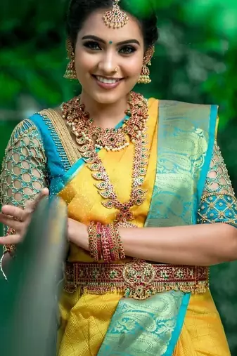 Yellow rama silk blend banarasi saree with unstitched blouse piece