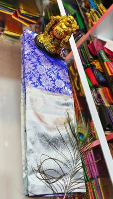 Blue grey silk blend banarasi saree with unstitched blouse piece 5
