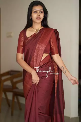 Maroon silk blend banarasi saree with unstitched blouse piece