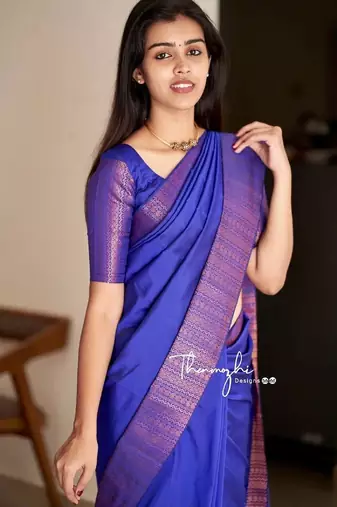 Blue silk blend banarasi saree with unstitched blouse piece