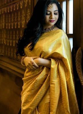 Yellow silk blend banarasi saree with unstitched blouse piece 3