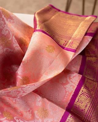 Pink silk blend banarasi saree with unstitched blouse piece 3