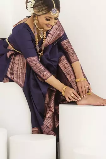 Blue silk blend banarasi saree with unstitched blouse piece
