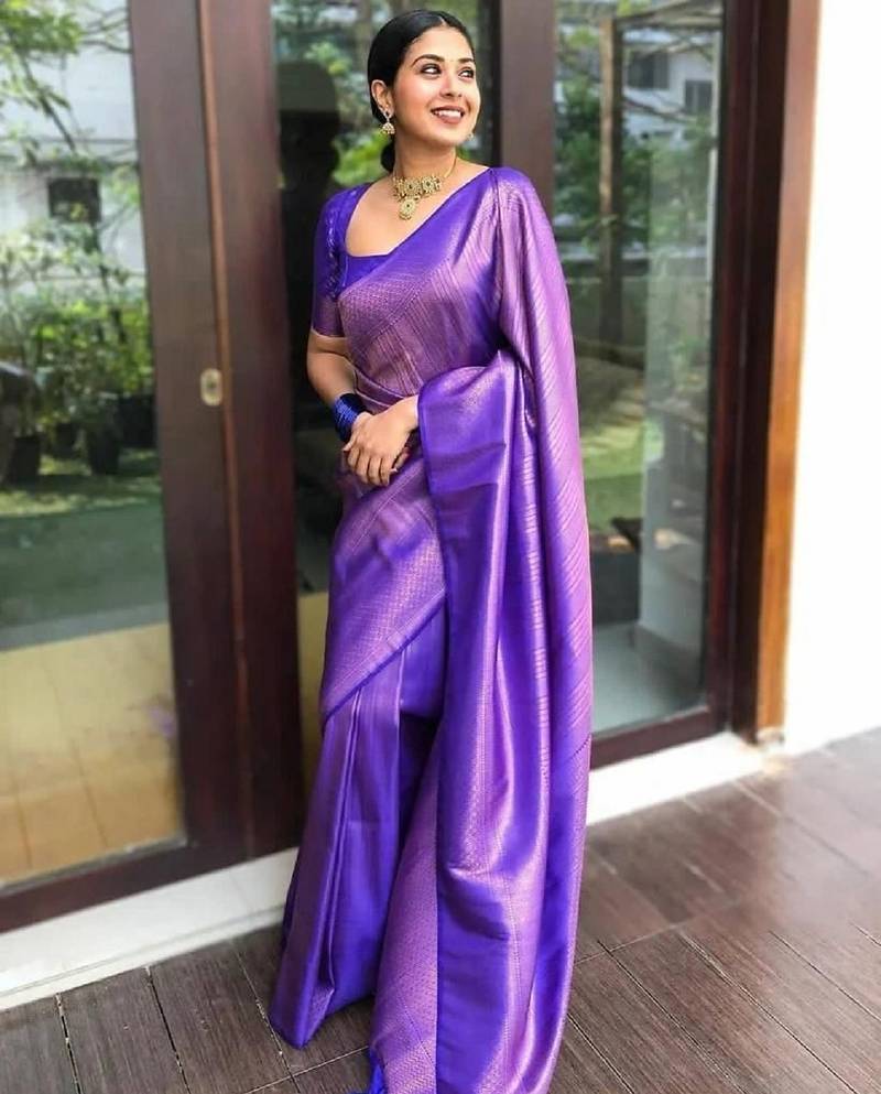 Blue soft silk blend banarasi jacuard work designer party wear saree with unstitched blouse piece