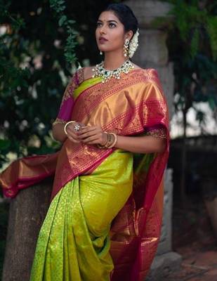 Parrote pink silk blend banarasi saree with unstitched blouse piece 3