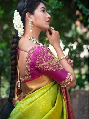 Parrote pink silk blend banarasi saree with unstitched blouse piece 5