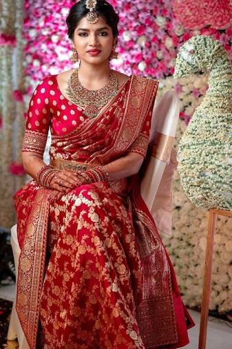 Red soft silk blend banarasi jacuard work designer party wear saree with unstitched blouse piece