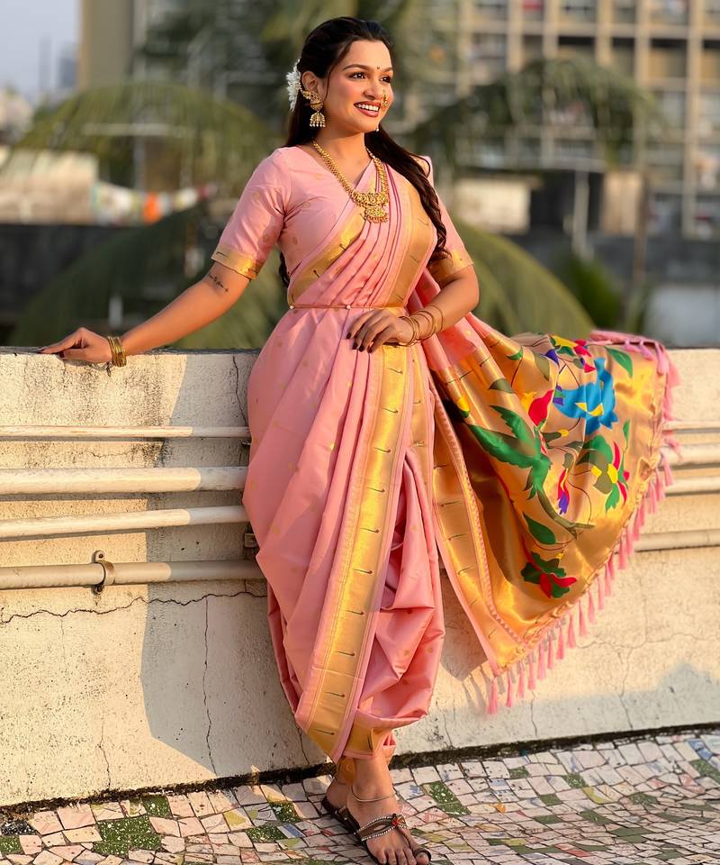 Pink soft silk paithani nauvari zari weaving saree with matching blouse piece