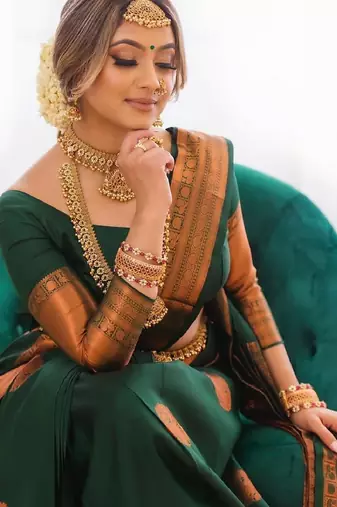 Green silk blend banarasi saree with unstitched blouse piece