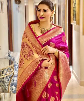 Pink silk blend banarasi saree with unstitched blouse piece 2