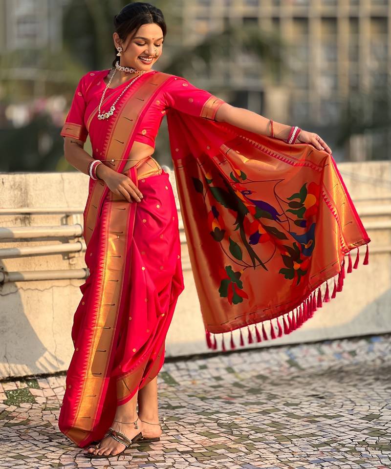 Pink soft silk paithani nauvari zari weaving saree with matching blouse piece