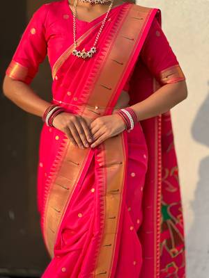 Pink soft silk paithani nauvari zari weaving saree with matching blouse piece 5