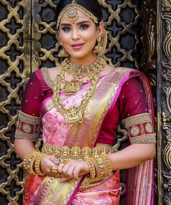 Pink silk blend banarasi saree with unstitched blouse piece 1