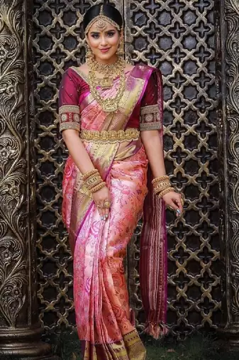 Pink silk blend banarasi saree with unstitched blouse piece