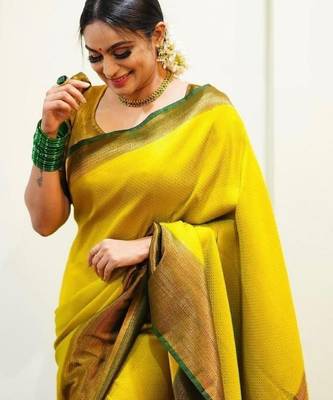 Yellow green silk blend banarasi saree with unstitched blouse piece 2