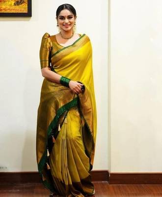 Yellow green silk blend banarasi saree with unstitched blouse piece 3