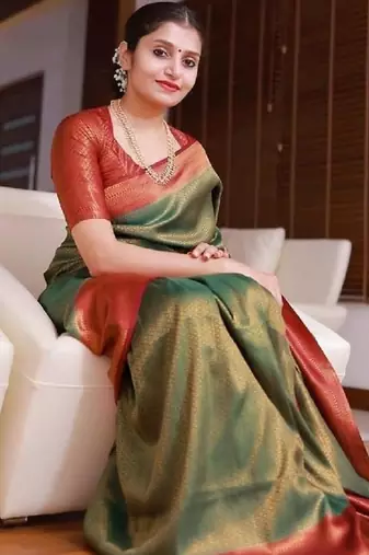 Green red soft silk blend banarasi jacuard work designer party wear saree with unstitched blouse piece