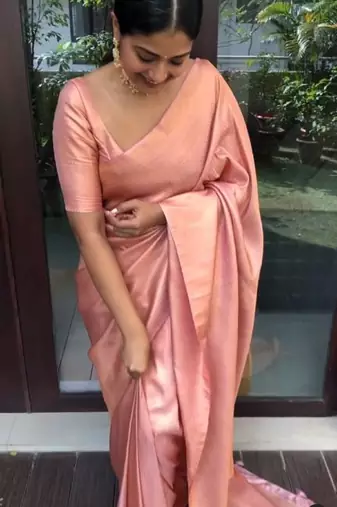 Peach silk blend banarasi saree with unstitched blouse piece