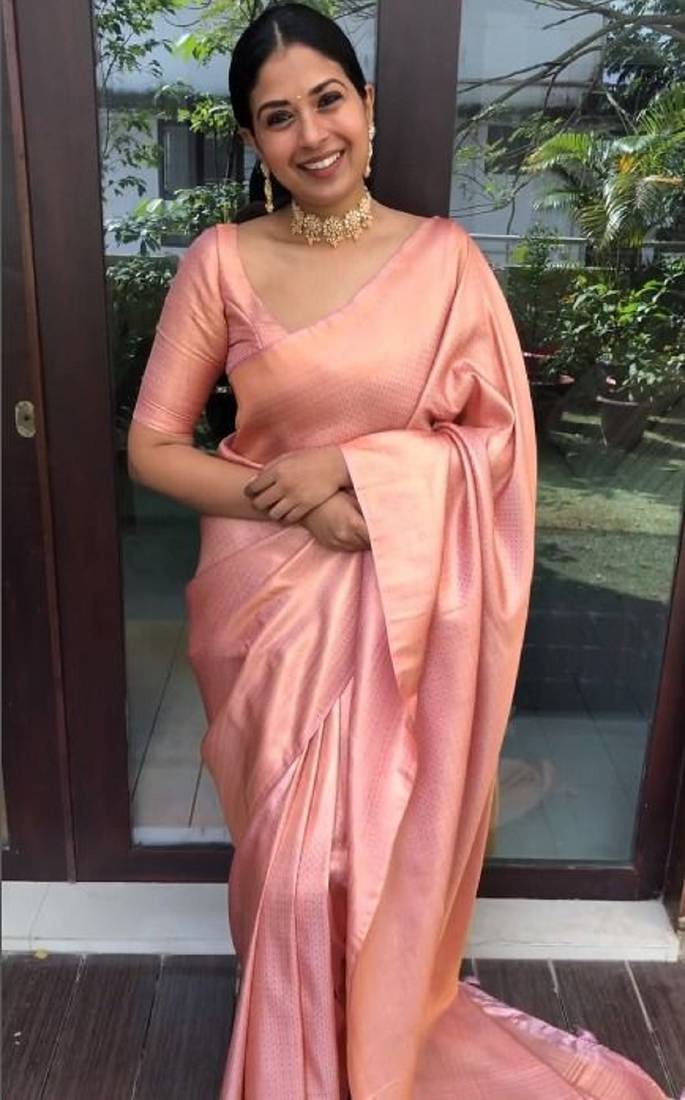 Peach soft silk blend banarasi jacuard work designer party wear saree with unstitched blouse piece