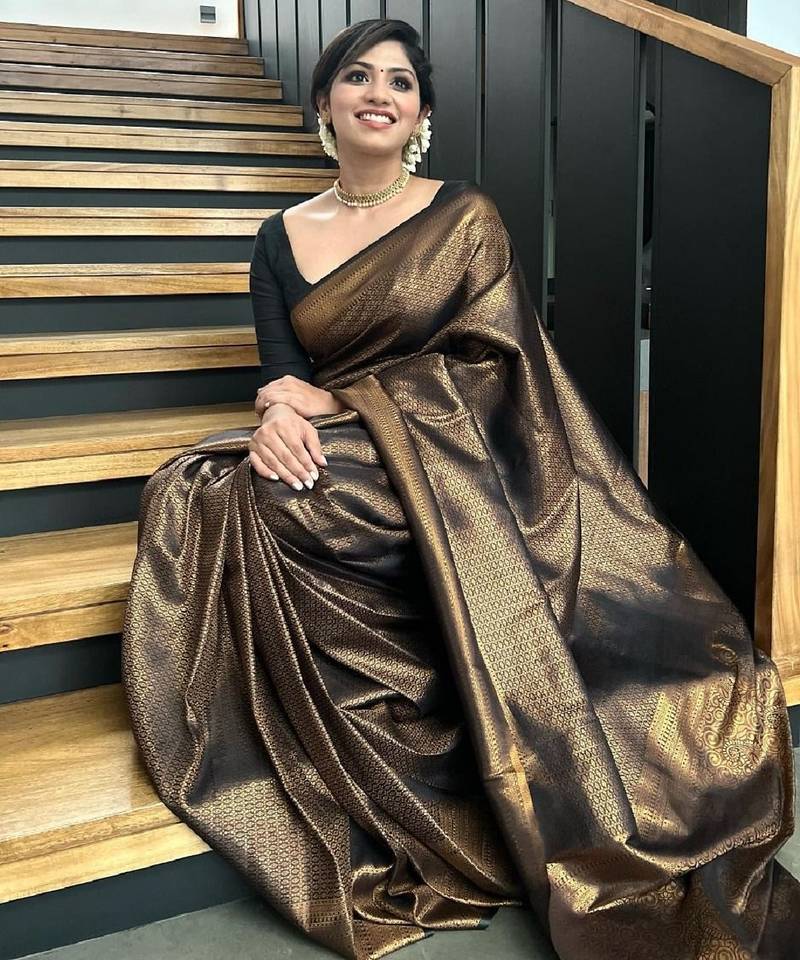 Black soft silk blend banarasi jacuard work designer party wear saree with unstitched blouse piece