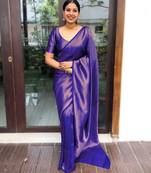 Blue silk blend banarasi saree with unstitched blouse piece