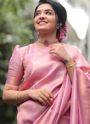 Baby pink silk blend banarasi saree with unstitched blouse piece 2