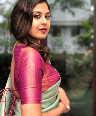 Sky blue pink silk blend banarasi saree with unstitched blouse piece 2