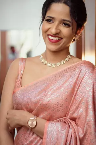 Peach silk blend banarasi saree with unstitched blouse piece