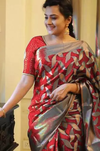 Maroon silk blend banarasi saree with unstitched blouse piece