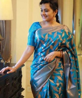 Turquoise silk blend banarasi saree with unstitched blouse piece 3