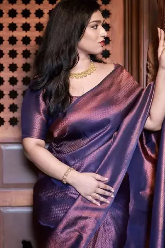 Blue silk blend banarasi saree with unstitched blouse piece