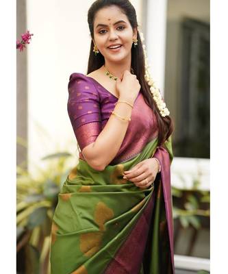 Green purple silk blend banarasi saree with unstitched blouse piece 2