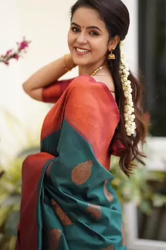 Turquoise red silk blend banarasi saree with unstitched blouse piece