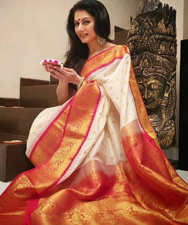 Off white red soft silk blend banarasi jacuard work designer party wear saree with unstitched blouse piece