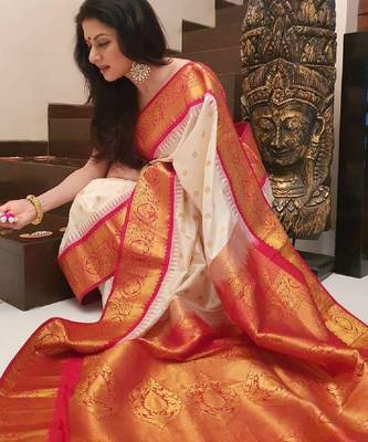 Off white red silk blend banarasi saree with unstitched blouse piece 2