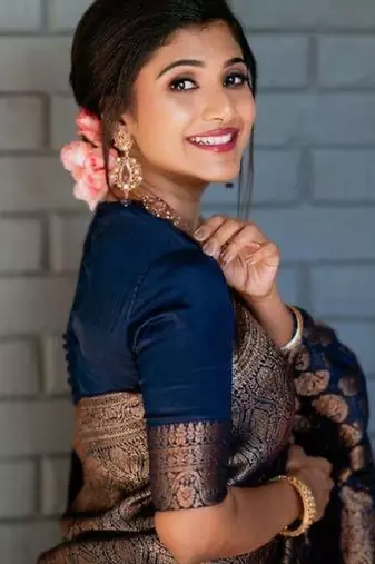 Blue silk blend banarasi saree with unstitched blouse piece