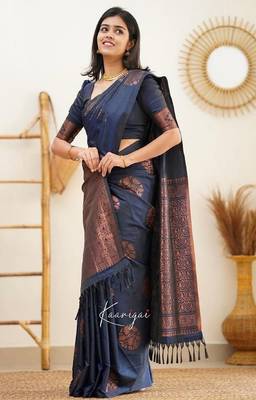 Blue silk blend banarasi saree with unstitched blouse piece 3