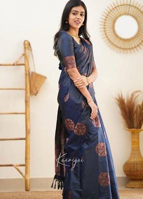 Blue silk blend banarasi saree with unstitched blouse piece 5