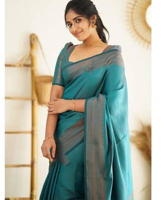 Sea green silk blend banarasi saree with unstitched blouse piece 4