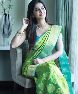 Green turuoise silk blend banarasi saree with unstitched blouse piece 4