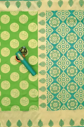 Green turuoise silk blend banarasi saree with unstitched blouse piece